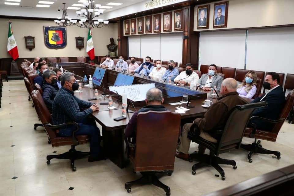 Reunión Gobernador Profr. Victor Castro