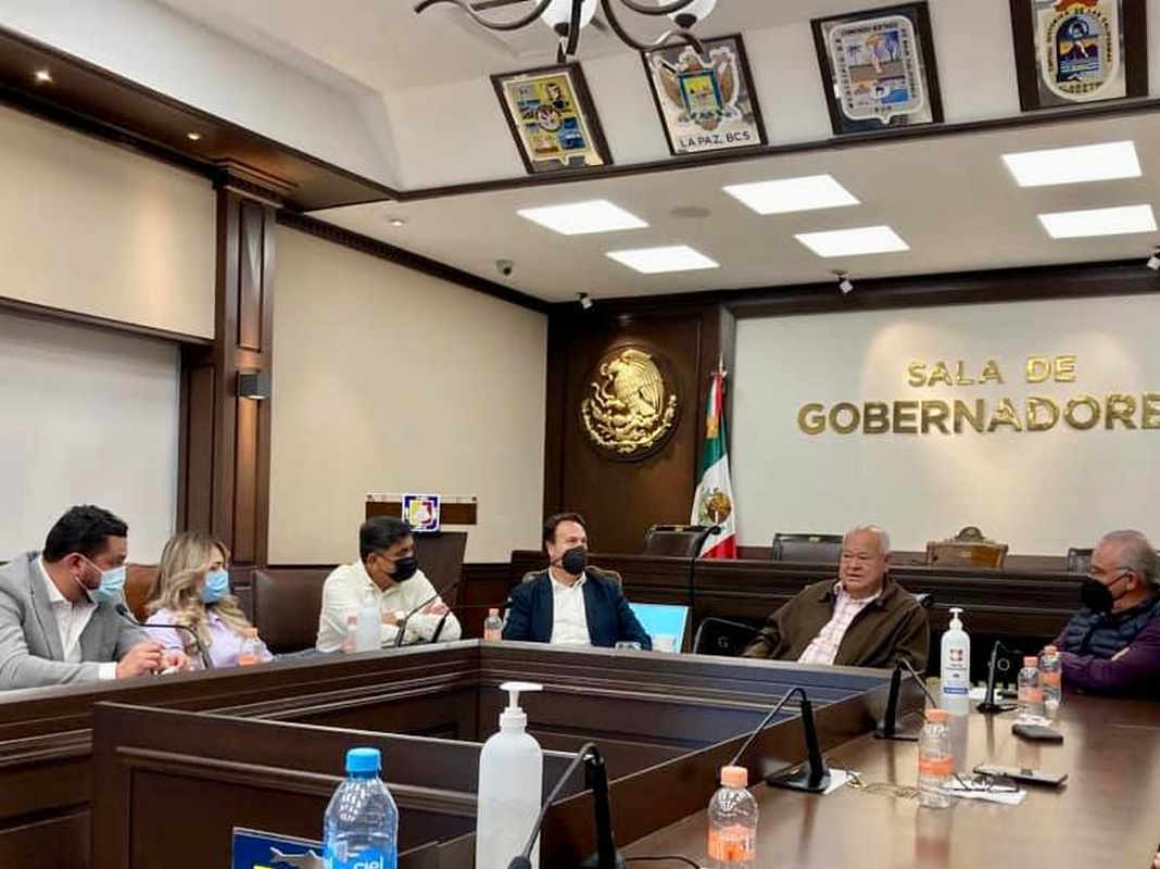 Reunión Gobernador Profr. Victor Castro